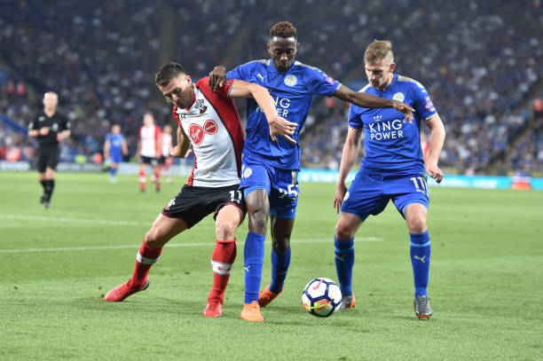 年少时从未 年少时从未