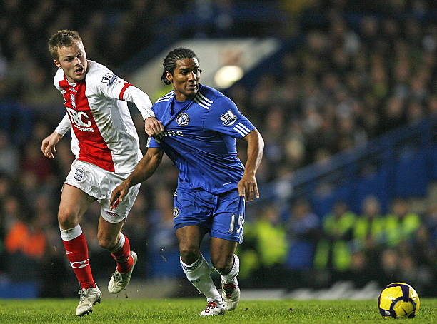 人们在喧嚣 人们在喧嚣