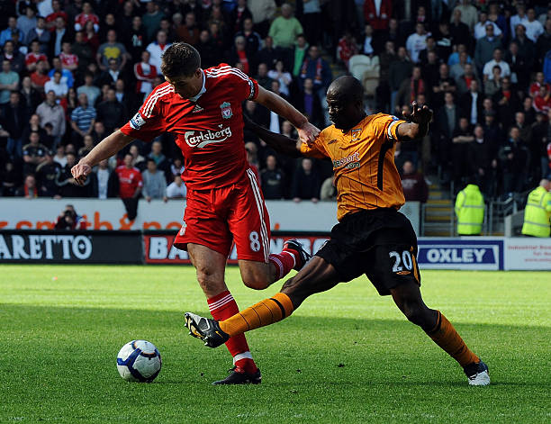 都借此独一 都借此独一